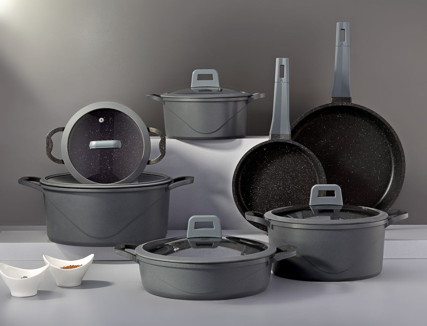 Vivaldi - 12-Piece - Cookware Set – Die-Cast Granite Ruby