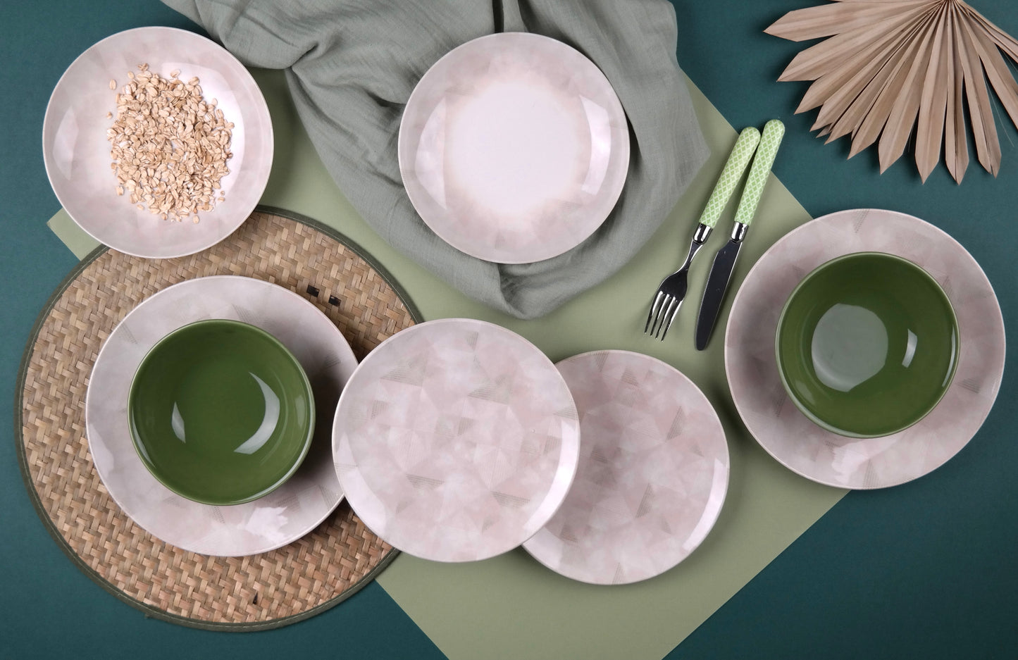 Chic Green Oasis - 24 pieces - 31110