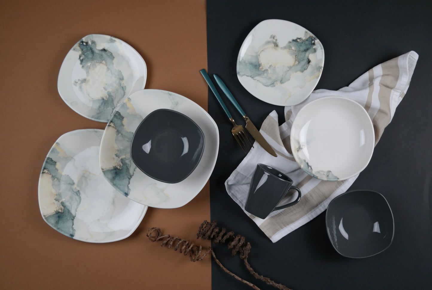Piazza Marble Dusk – 30 Pieces – 31130