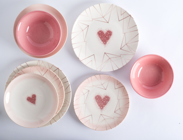 Chic Rosy Heart - 24 pieces - 31112
