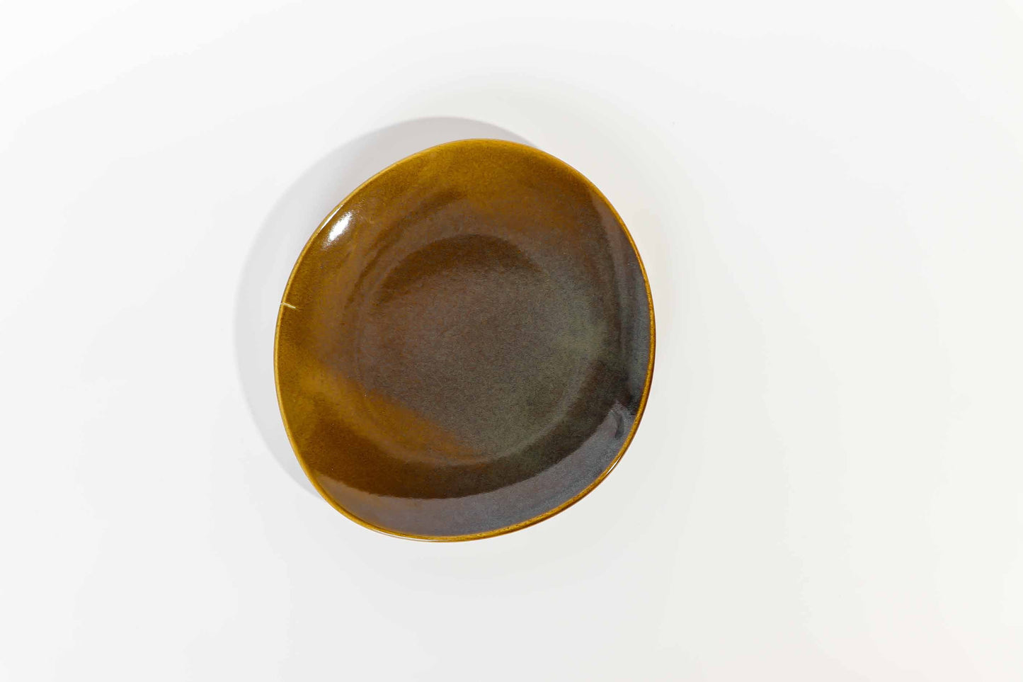 Reactive Glaze Brown Dinner - 24 pieces - R40
