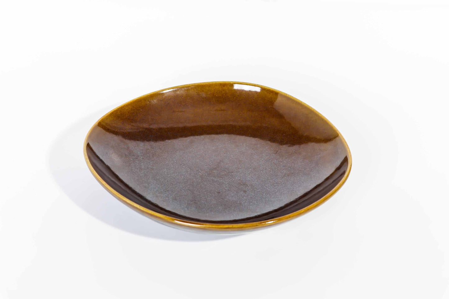 Reactive Glaze Brown Dinner - 24 pieces - R40