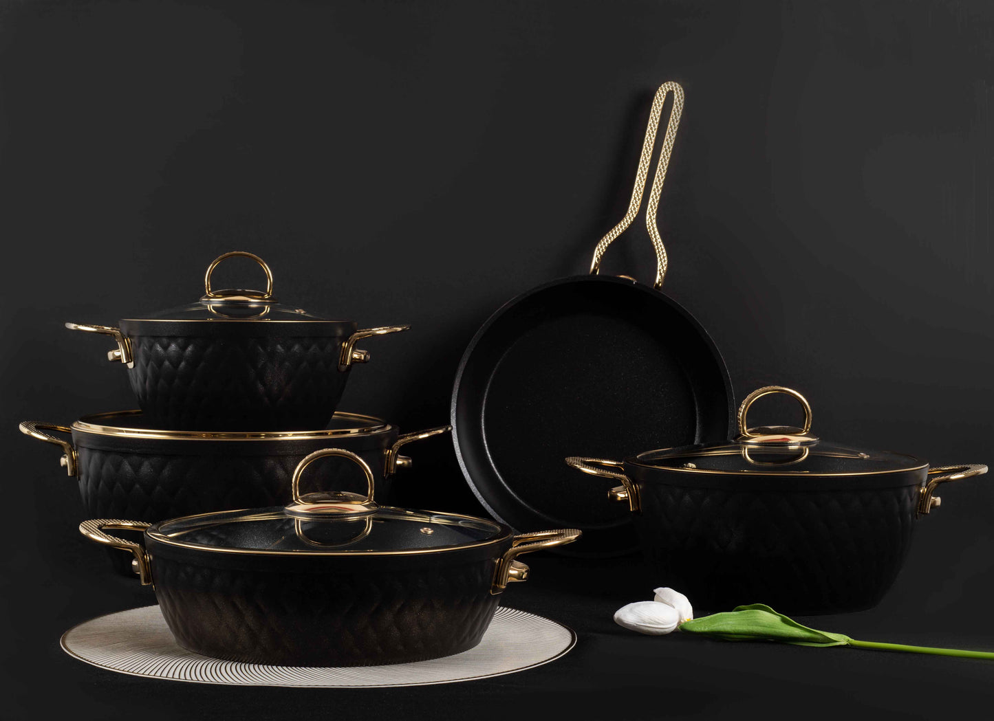 Vivaldi - Lidya Diamond - 9-Piece Cookware Set - Dark Blue