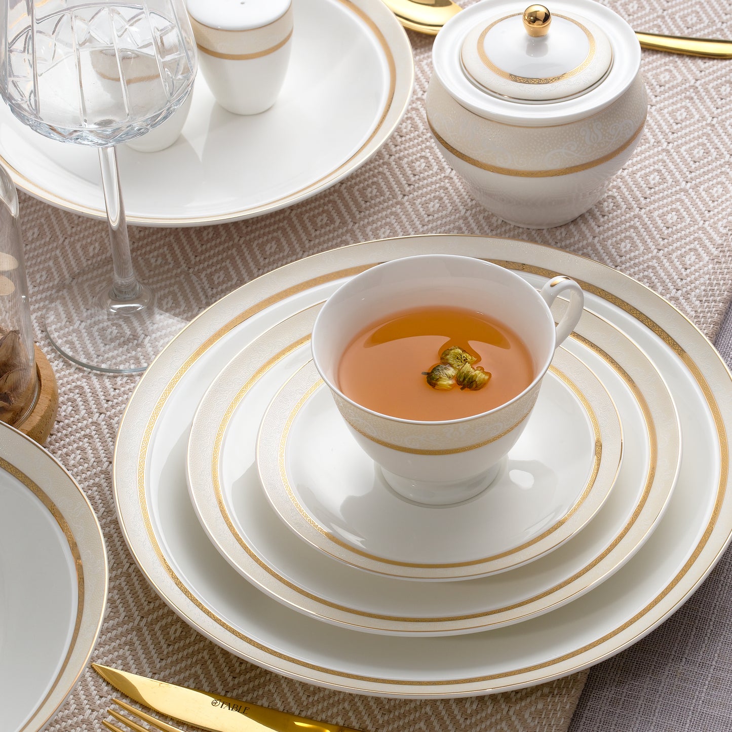 RAYAN BONE PEARL – WEDDINGSET – 60 PIECES – WDJ240622-0