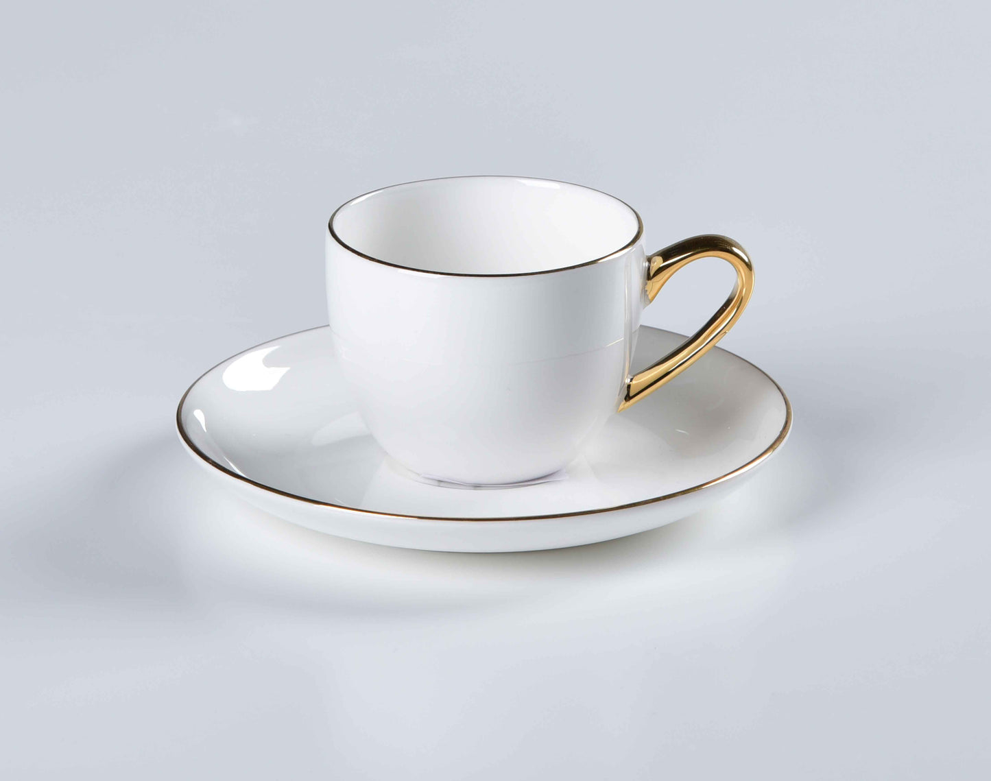REGAL FINE DINING SET - 60 PIECE DINNER SET FOR 6 PEOPLE - FREYA - GOLD.