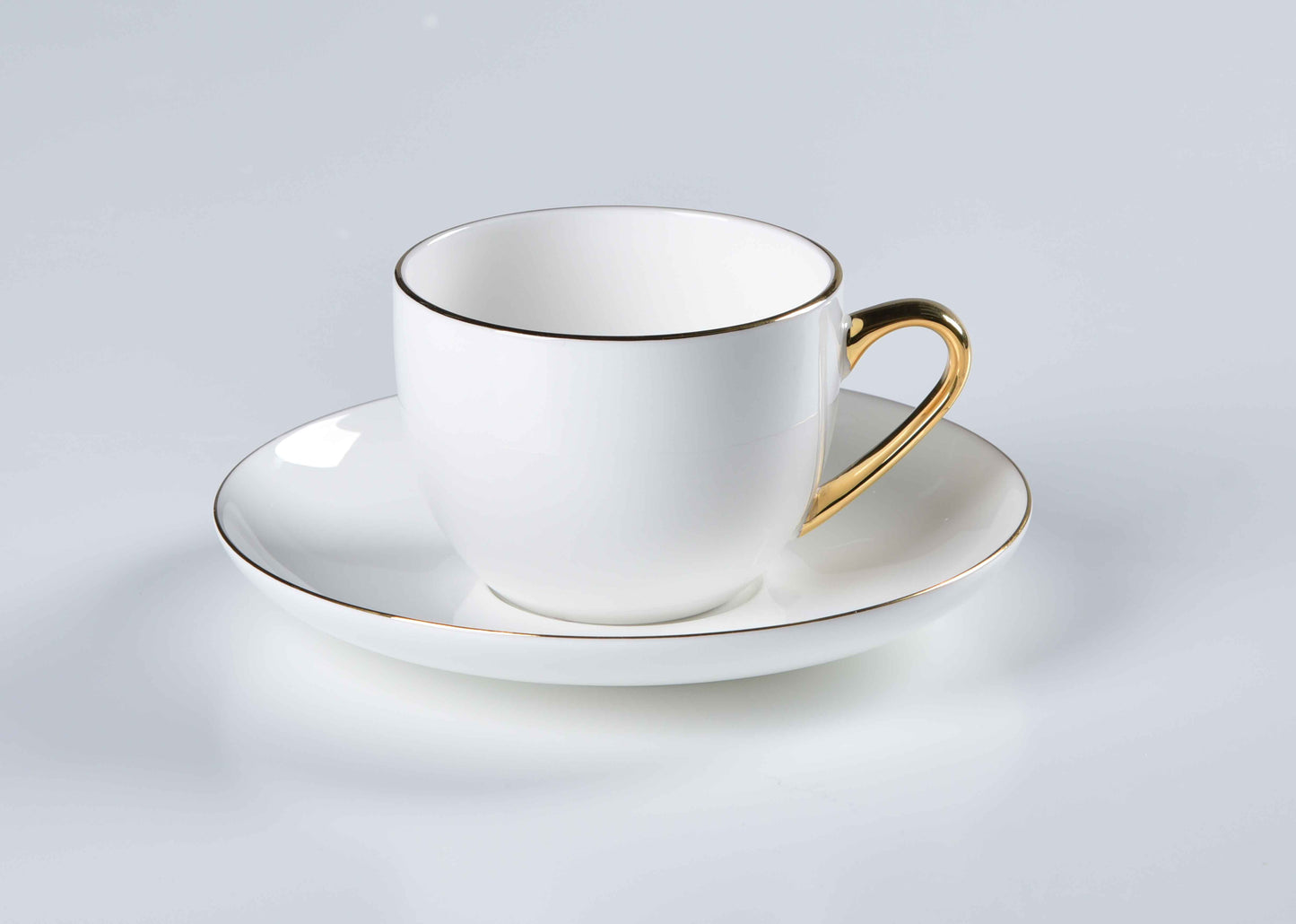 REGAL FINE DINING SET - 60 PIECE DINNER SET FOR 6 PEOPLE - FREYA - GOLD.