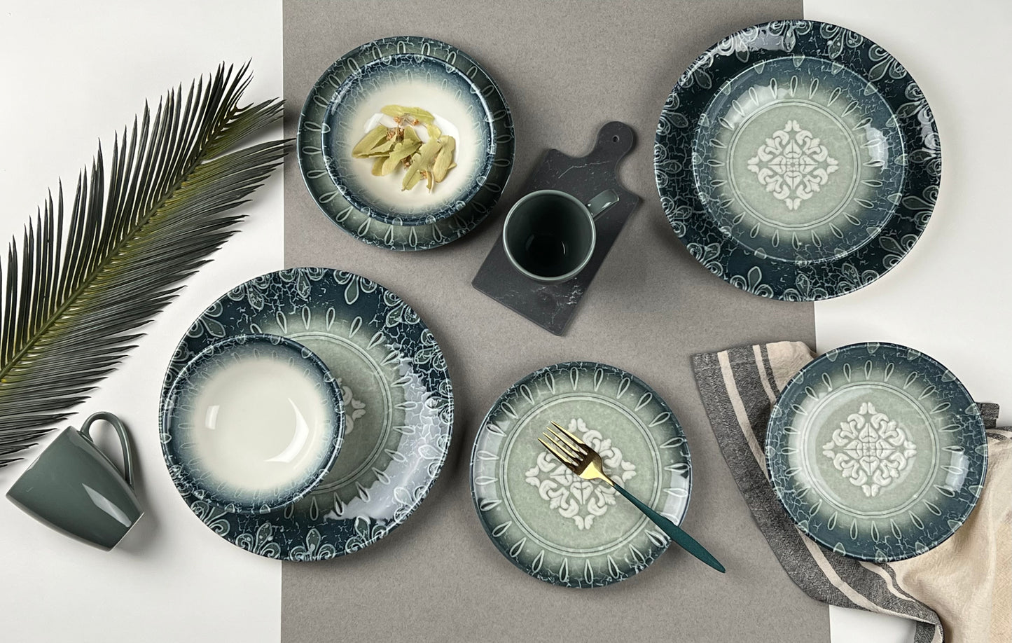 Lona Green Dinner Set